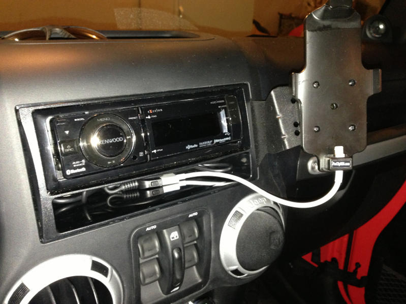 installing aftermarket head unit and retaining usb and mic?   - The top destination for Jeep JK and JL Wrangler news, rumors, and  discussion
