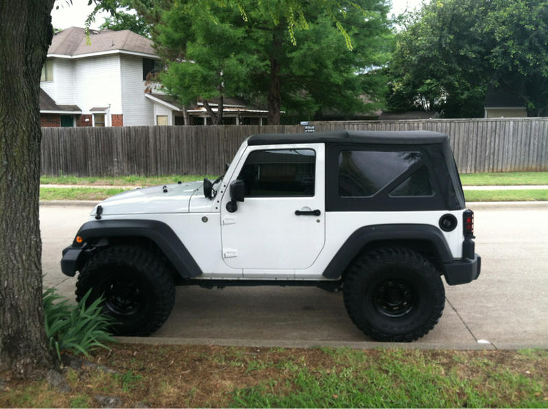 Pic Request 2 door w/ 35's NO LIFT and flat fenders  - The  top destination for Jeep JK and JL Wrangler news, rumors, and discussion