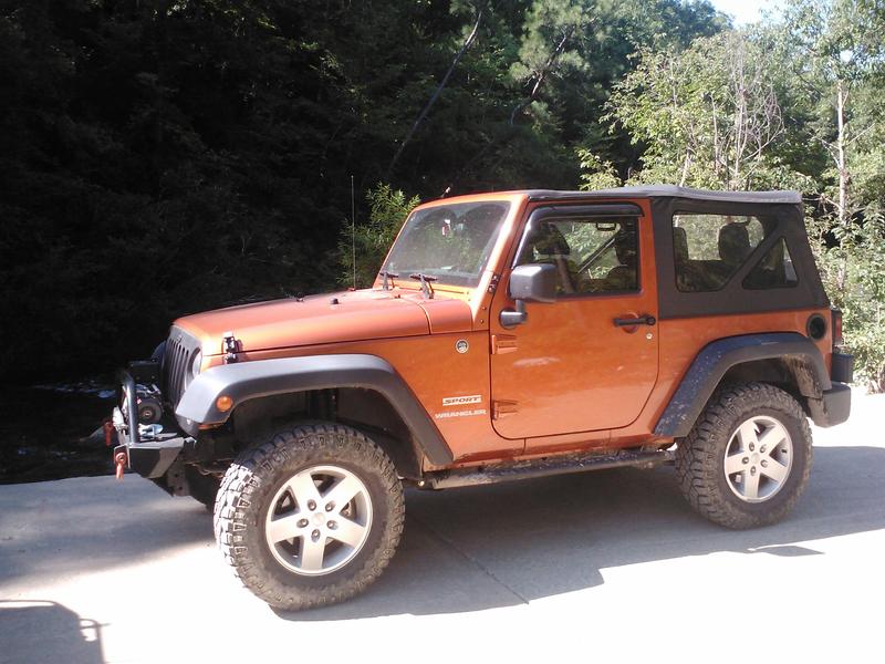 Pics of 265 70 R17 on stockers please  - The top destination  for Jeep JK and JL Wrangler news, rumors, and discussion