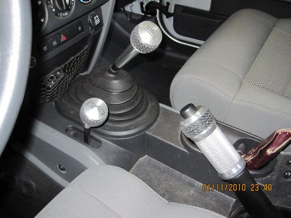 Stock Shift Knob Removal?  - The top destination for Jeep JK  and JL Wrangler news, rumors, and discussion