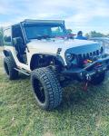 BeardsandJeep's Avatar