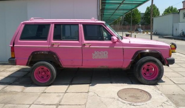 jeep-pink-2-660x428