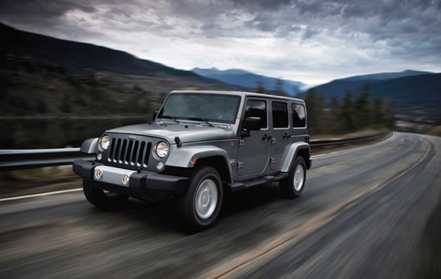 5-2014-wrangler-unlimited-  text