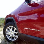 JK-Forum Reviews the 2014 Cherokee Latitude 4X4