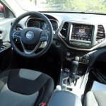 JK-Forum Reviews the 2014 Cherokee Latitude 4X4