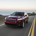 JK-Forum Reviews the 2014 Cherokee Latitude 4X4