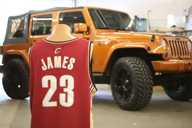 LeBron James' Wrangler to be Auctioned - JK-Forum