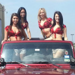 Happy Holidays: Pictures of Girls and Jeeps