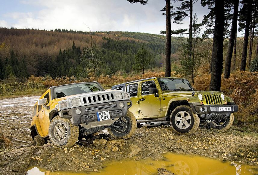 Jeep vs Hummer