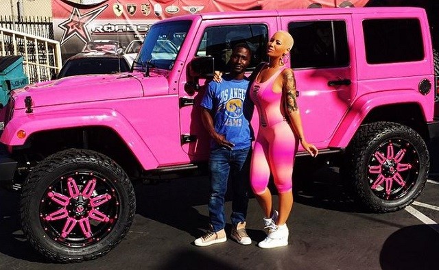 Model Amber Rose Picks Up an All-Pink Custom Jeep