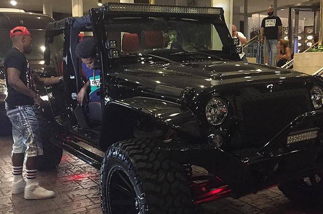 Floyd Mayweather Spent $100K Customizing His 2015 Jeep Wrangler