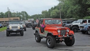 Taunton Jeep Jamboree Raises Almost $10,000 for Wounded Vet