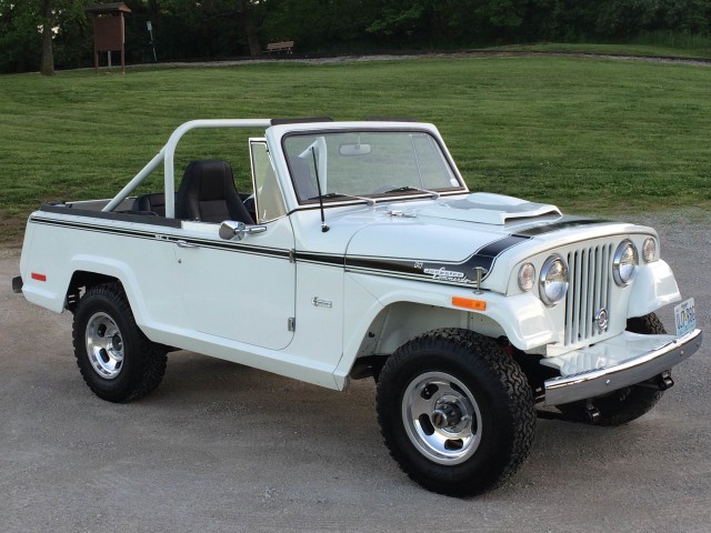 Going Commando: 1971 Jeepster Commando Resto-Mod