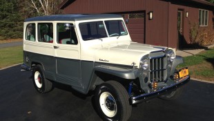Gorgeous 1959 Jeep Willys Station Wagon Will Make You Miss the Good Old Days