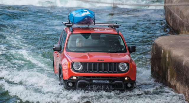 Jeep Renegade Tackles White Water Rafting