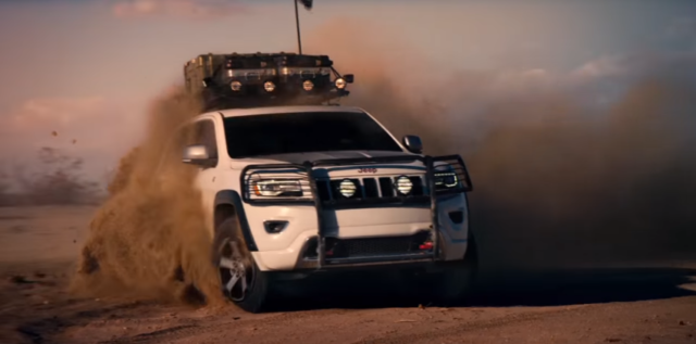 2017 Jeep Grand Cherokee Trailhawk Gets Screen Time in “Independence Day: Resurgence”