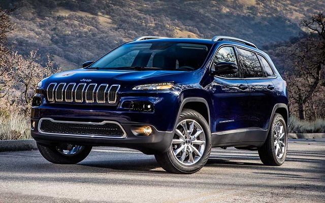 Jeep Recalling Renegades and Cherokees Over Electrical Issues