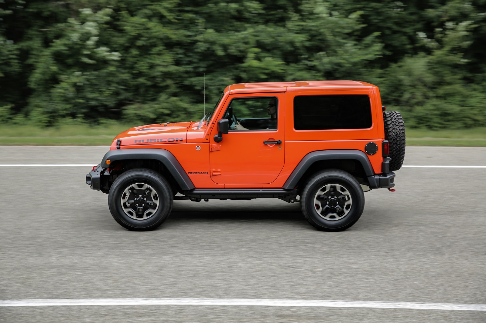 Jeep Wrangler Gets New Lights and Cold Weather Gear for 2017 - JK-Forum