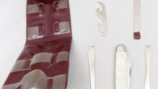 Vintage Jeep Knife Set Is Like Old-School Swiss Army, But American