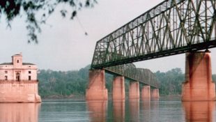 Historic Missouri Bridge Reopens for Jeep Run