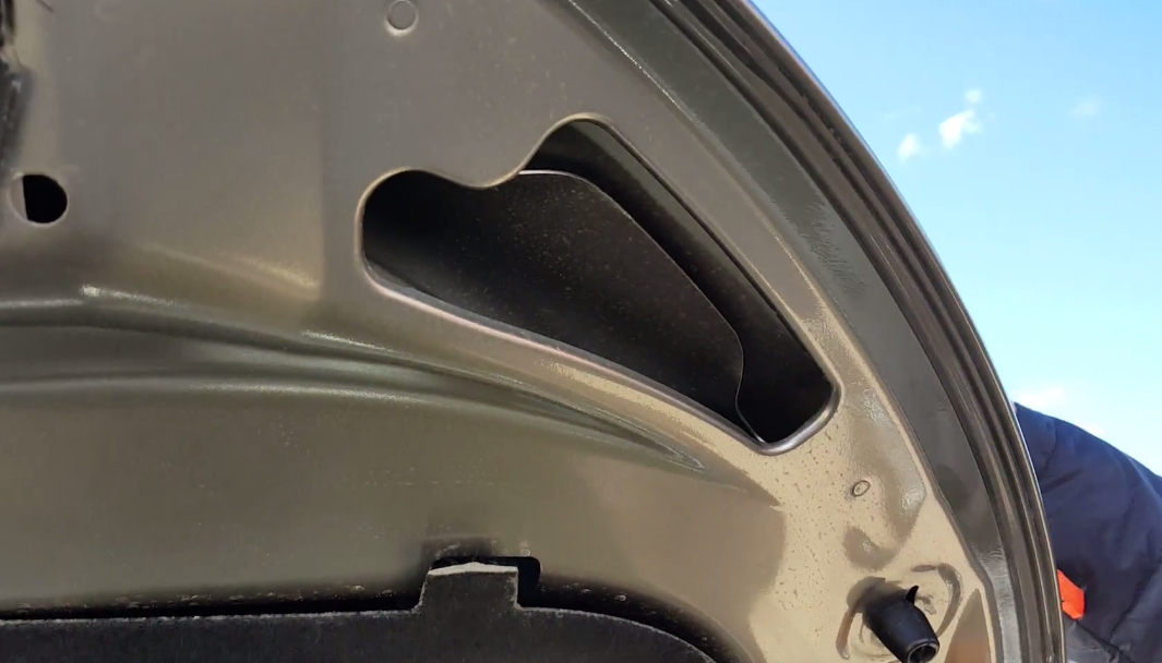 Land Rover Discovery Intake