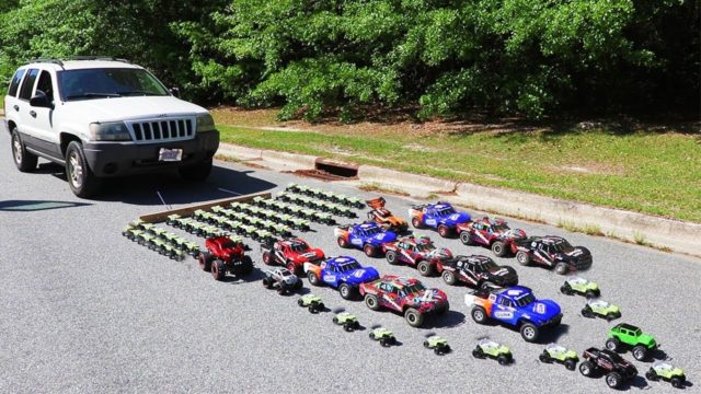 Jeep Grand Cherokee vs RC Cars