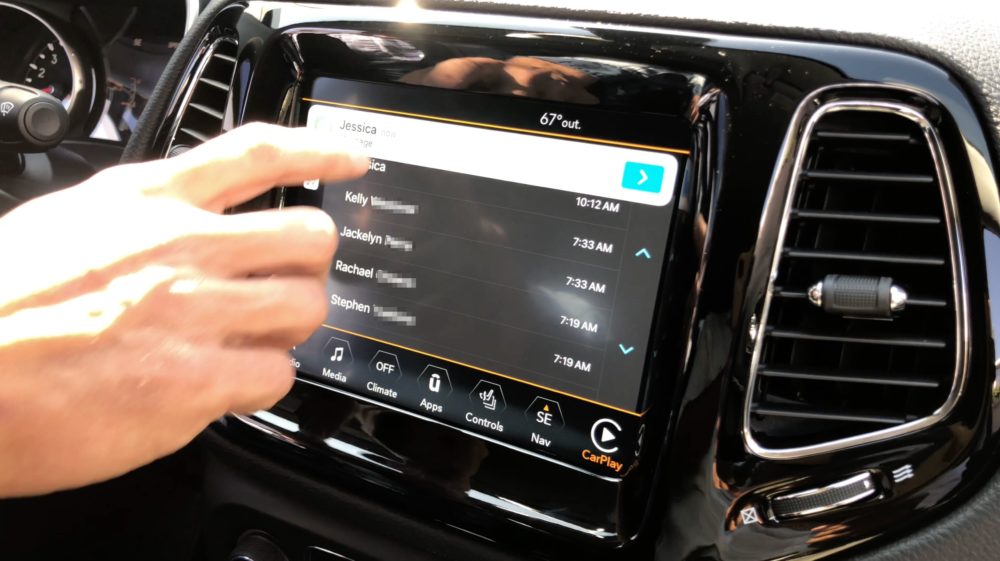 Apple CarPlay
