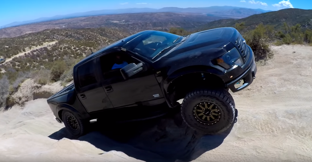 Ford F-150 Raptor custom build crawl