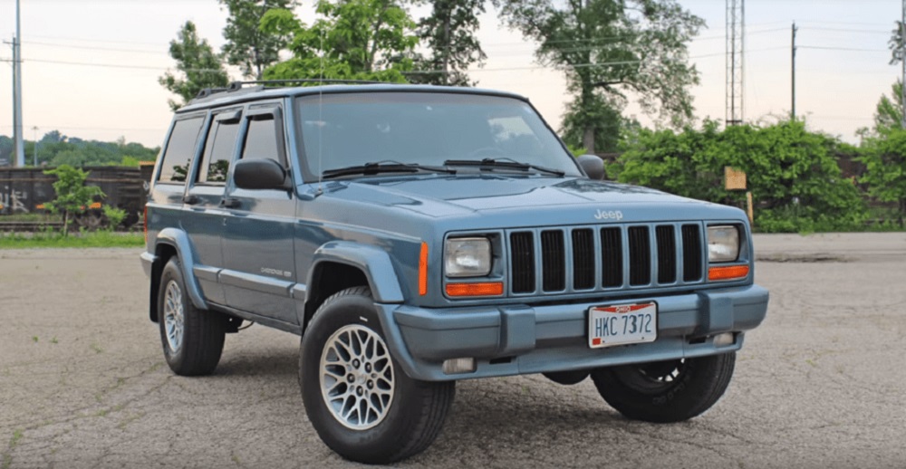 YouTuber Claims $10,000 Profit on Jeep Cherokee Sale