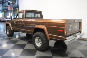 Jeep J10