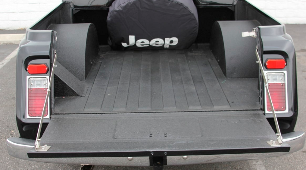 1973 Jeep Commando
