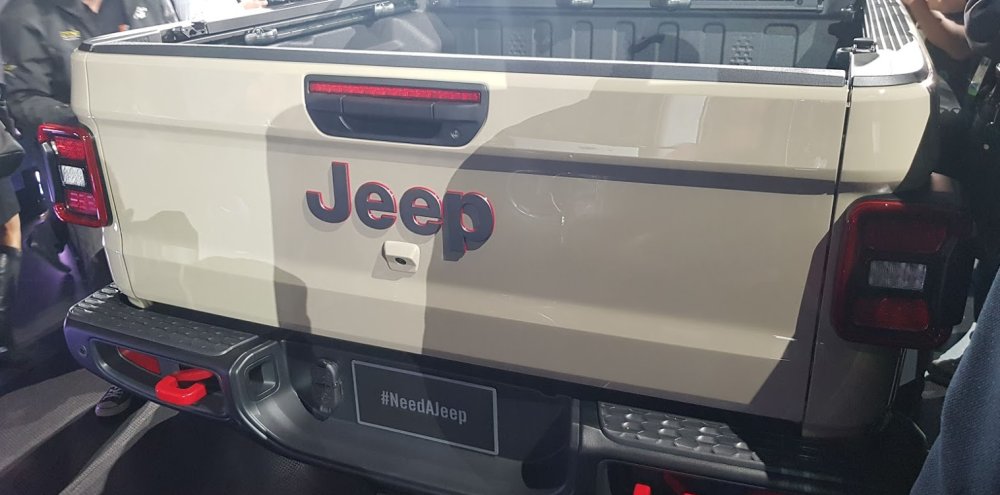 Jeep Gladiator Tailgate