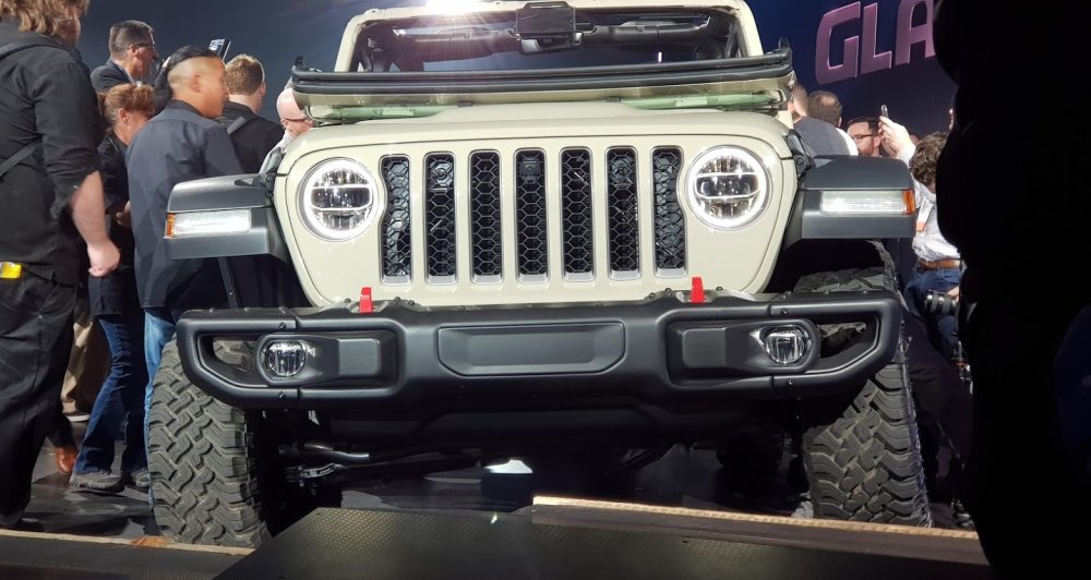 Jeep Gladiator Front