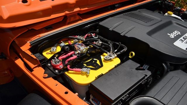 Jeep Wrangler JK: Battery Information