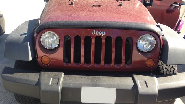 Jeep Wrangler JK: How to Remove Front Factory Bumper