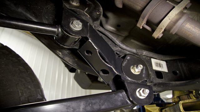Jeep Wrangler JK: How to Install Control Arm Geometry Correction Brackets