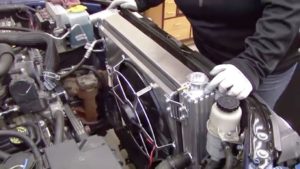 Jeep Wrangler JK: How to Replace Radiator