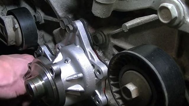 Jeep Wrangler JK: How to Replace Water Pump