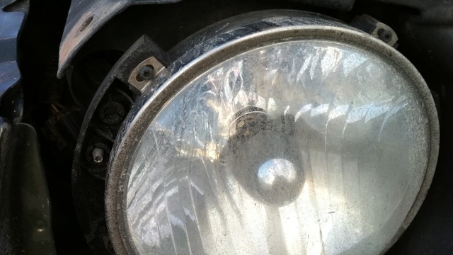 Jeep Wrangler JK: How to Clean Foggy Headlights