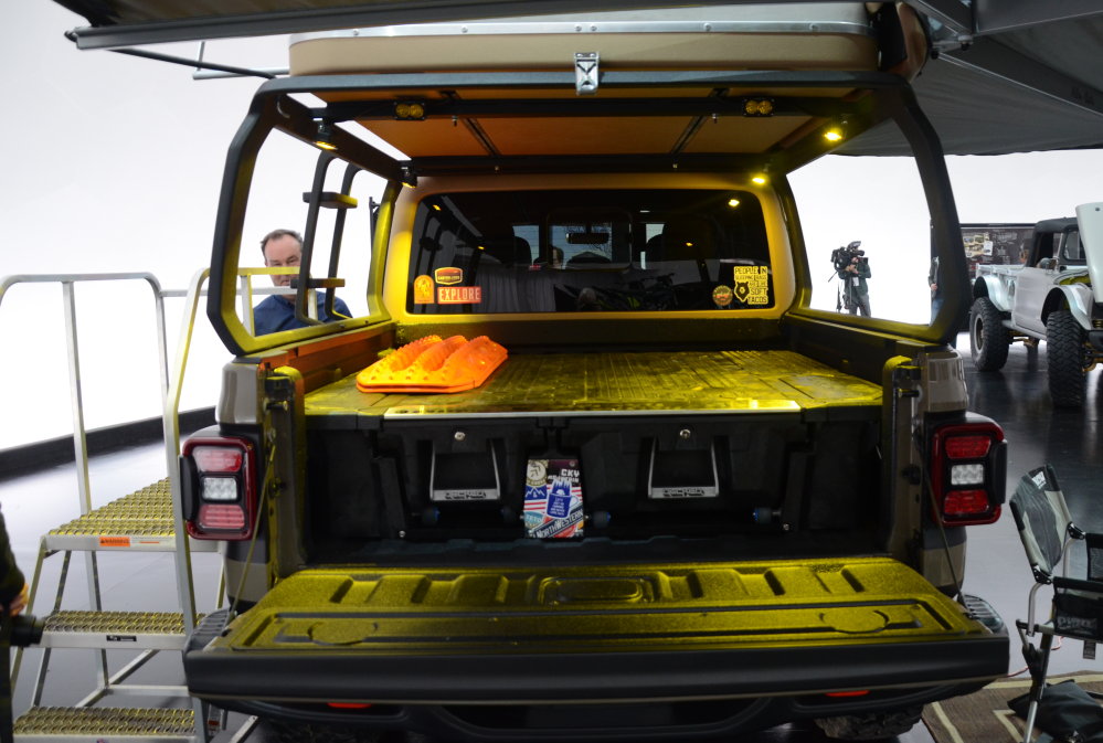Jeep Wayout