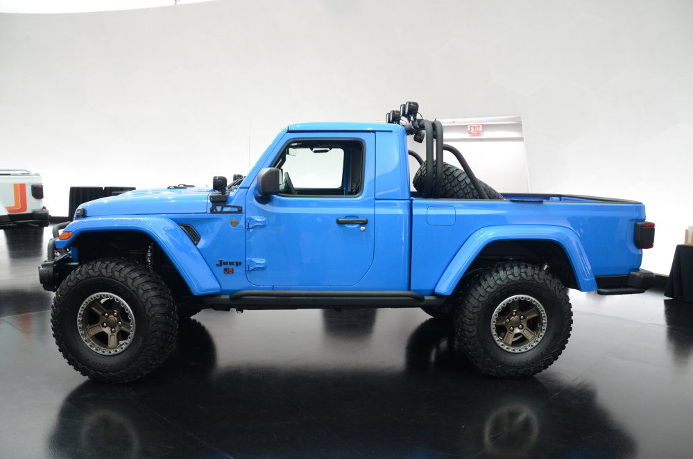 Jeep J6