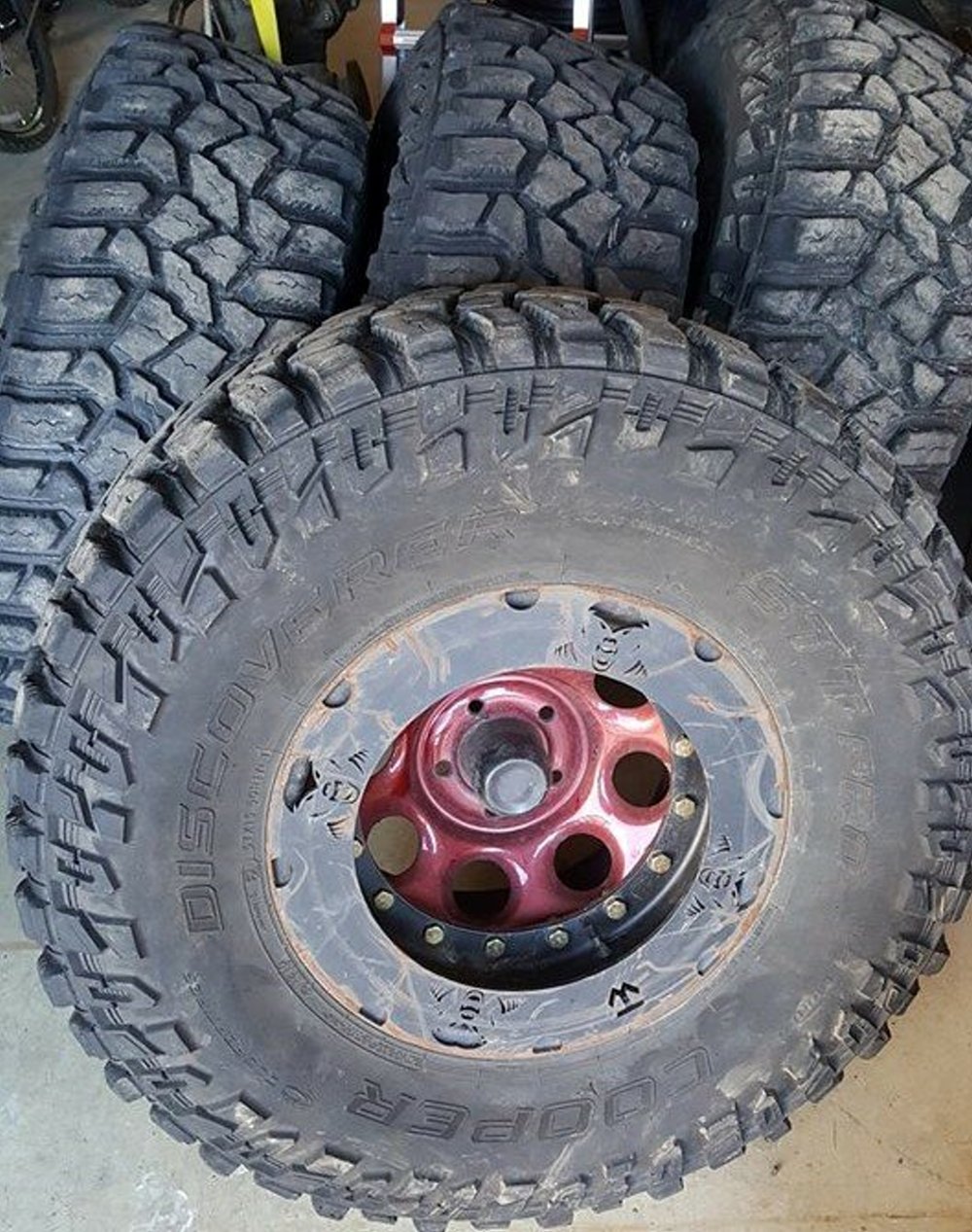 Wrangler Beadlock wheels and tires