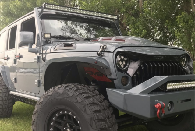 JK Wrangler Goes from Pole-wrapped Tragedy to Jeep Royalty