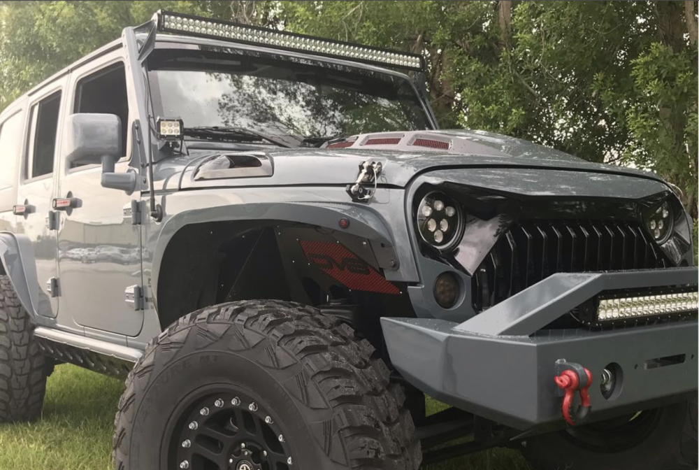 JK Wrangler Goes from Pole-wrapped Tragedy to Jeep Royalty