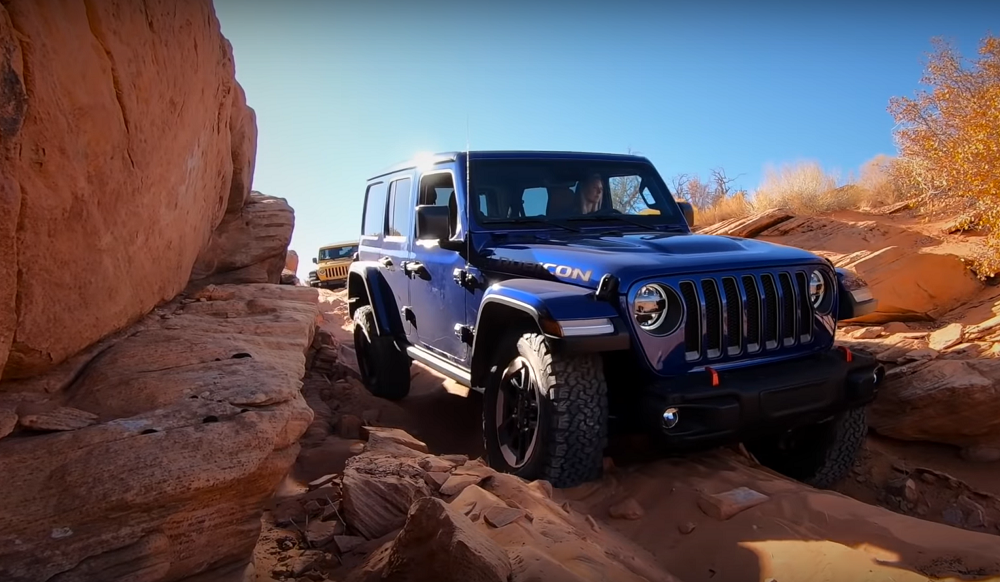 2020 Jeep Wrangler EcoDiesel Off-Road Test