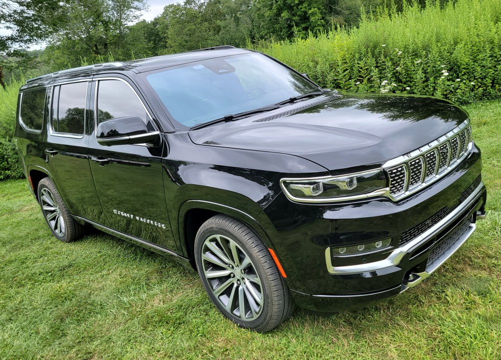 2022 Jeep Grand Wagoneer Series II