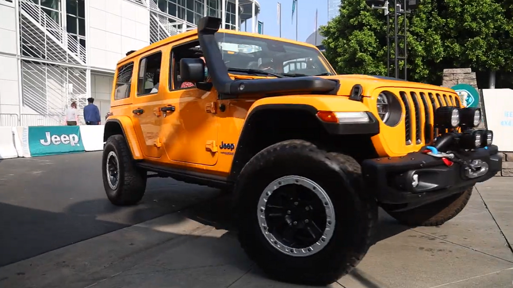 Camp Jeep LA Auto Show: Wrangler 392, 4xe & Grand Cherokee L Demo