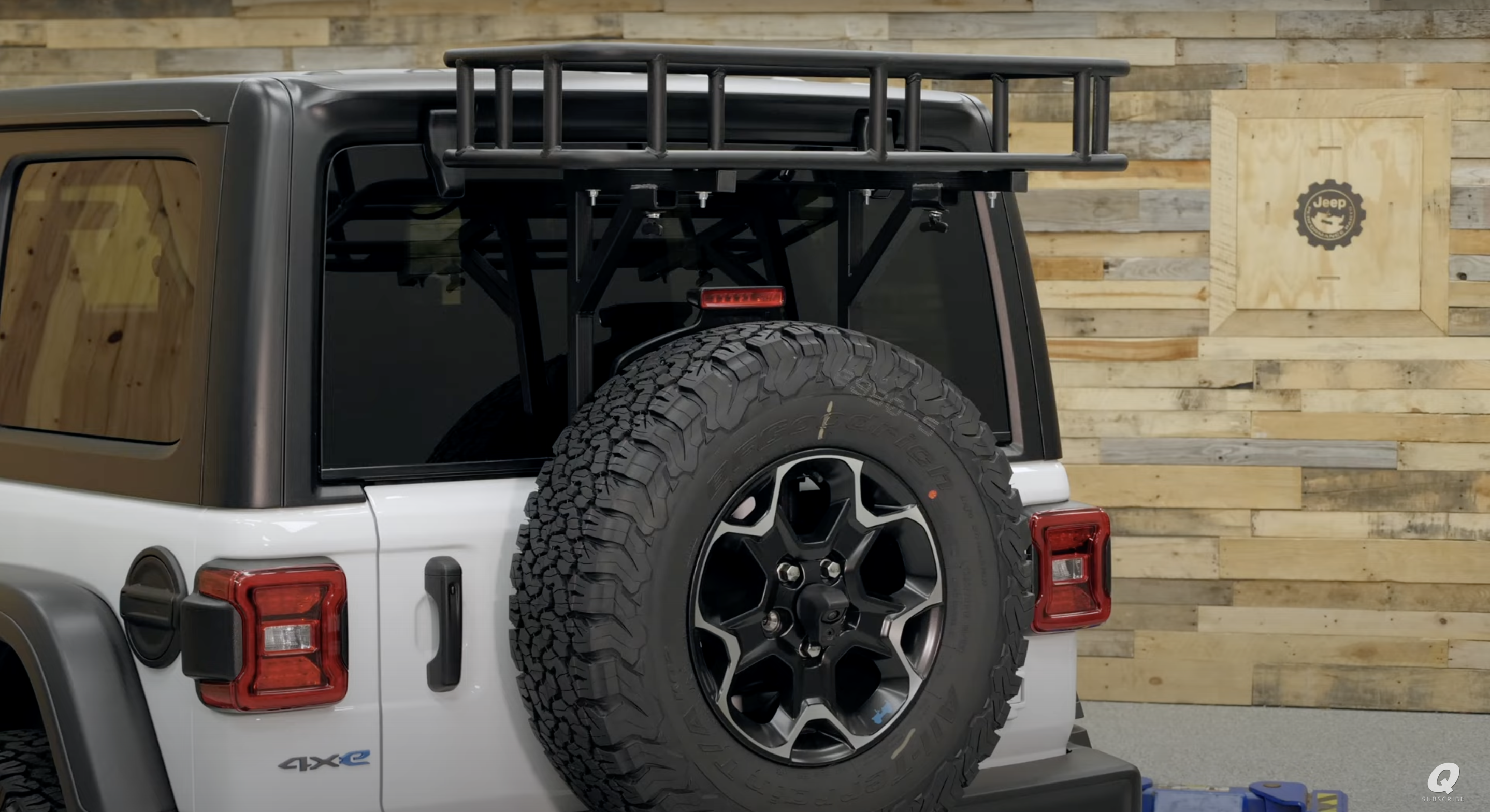 Wrangler Gets Tailgate Makeover with Paramount Auto's Cargo Carrier