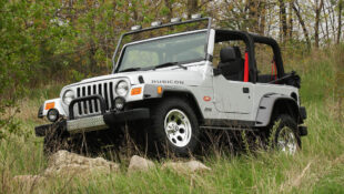 Jeep Wrangler Rubicon 1001 Tomb Raider