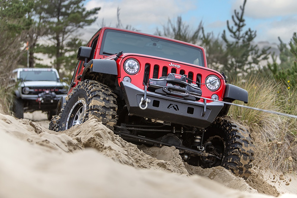 Stellantis Resurgence: V8 Power and the Return of the Cherokee Drive Massive Q1 Gains